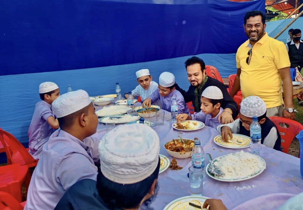 Ek Bela Ahar - M Miraz Hossain